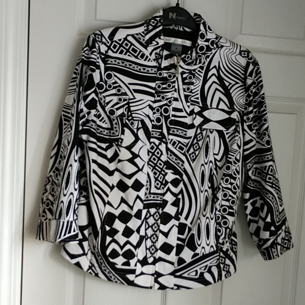 Peter nygard jacket size 8 petite